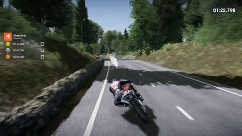 TT Isle of Man Ride on the Edge 2 screenshot 2